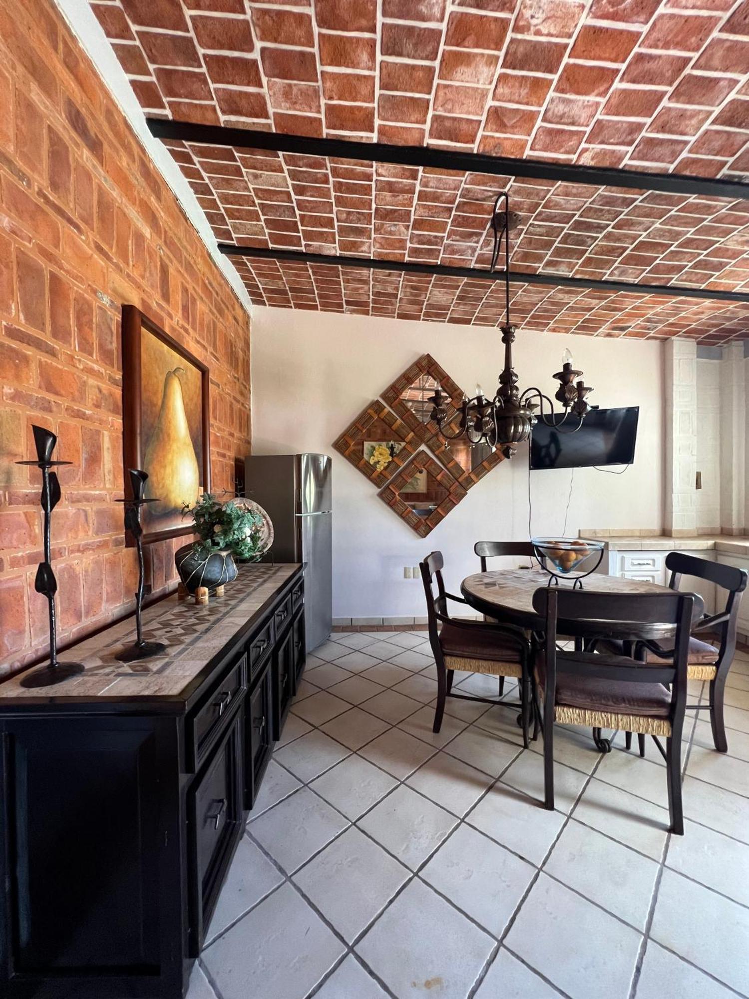 Mama Chuy Hotel & Villas San Juan Cosalá エクステリア 写真
